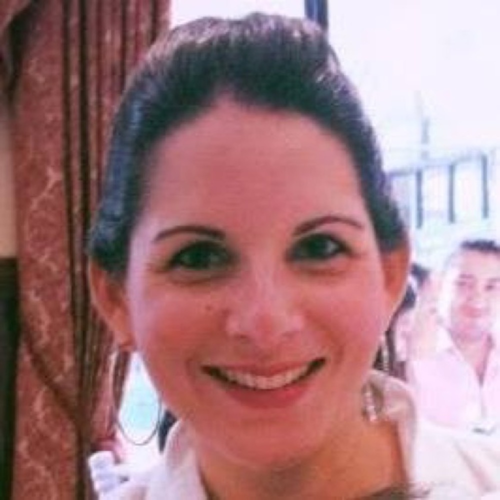 Meet your Posher, Alejandra